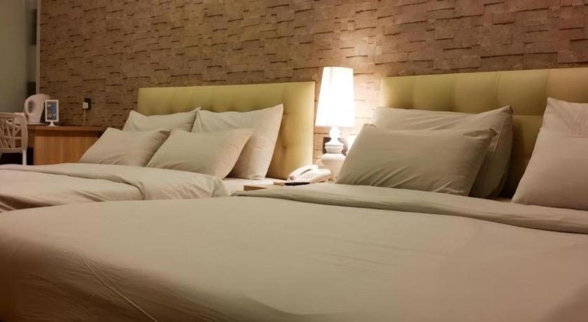 I-Hotel @ Johor Bahru Esterno foto