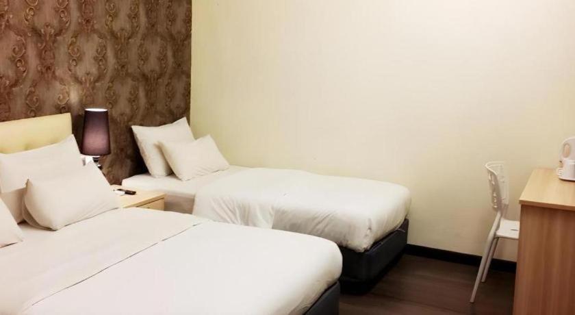 I-Hotel @ Johor Bahru Esterno foto