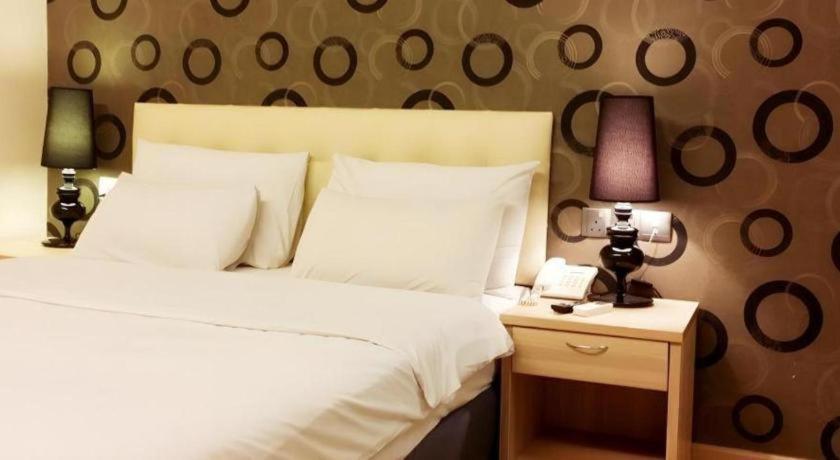 I-Hotel @ Johor Bahru Esterno foto